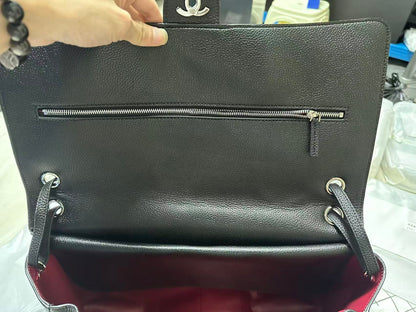 2026 Maxi Flapbag Black Grained Calfskin AS6231 B24008 94305