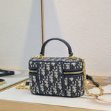 Caro Mini Vanity Case Black Macrocannage Lambskin