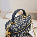 Caro Mini Vanity Case Black Macrocannage Lambskin