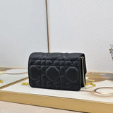 Caro Pouch with Chain Supple Cannage Lambskin