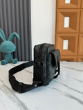 Getaway Messenger Bag M12518
