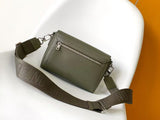 Takeoff Messenger bag M25125