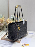 Medium DR Toujours Bag Black Macrocannage Calfskin M2610UBAX_M900