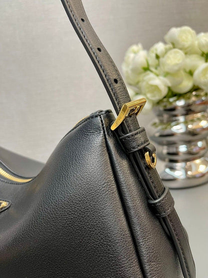2026 Black Medium Leather Shoulder Bag 1BC229_2CYS_F0002_V_LVM